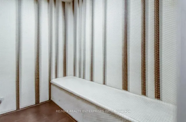 Additional image 38 of 80 Absolute Ave Unit 911