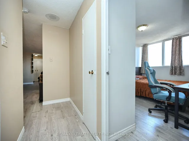 Additional image 31 of 3700 Kaneff Cres Unit 2101