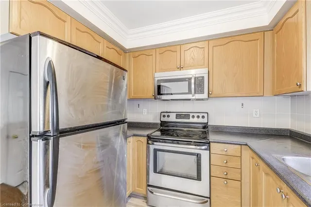 Additional image 6 of 83 Powell Dr