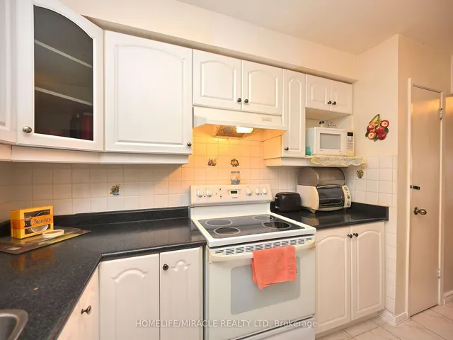 Additional image 17 of 120 Collins Cres Unit 119