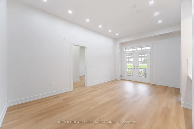 Additional image 13 of 2326 TAUNTON Rd Unit 103