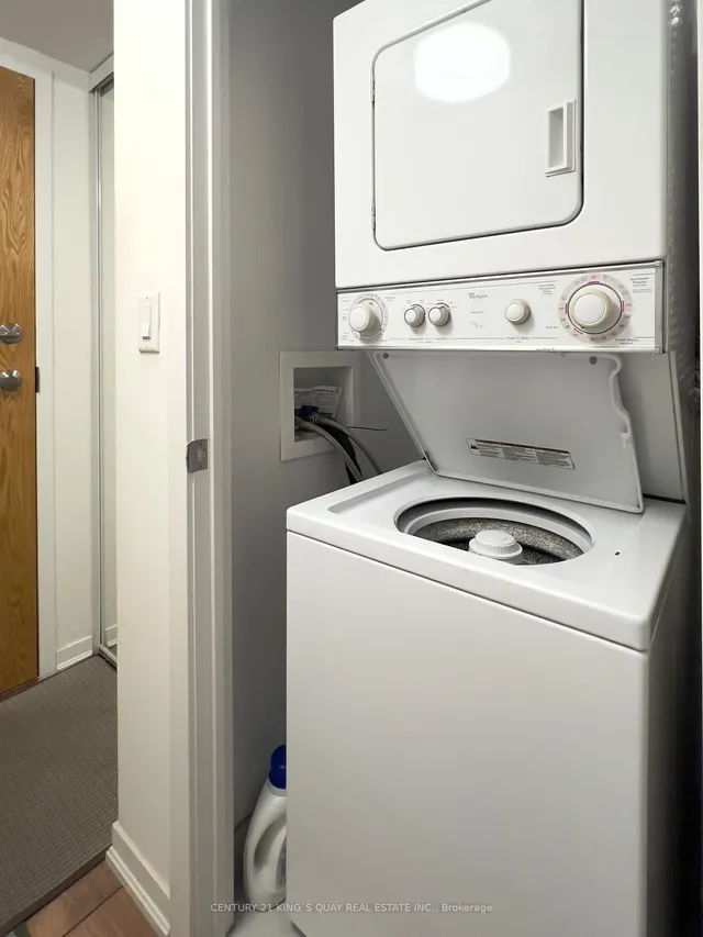 Additional image 14 of 20 Joe Shuster Way Unit 916