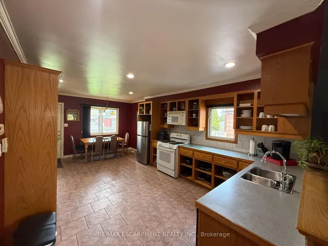 Additional image 6 of 713 Tate Ave