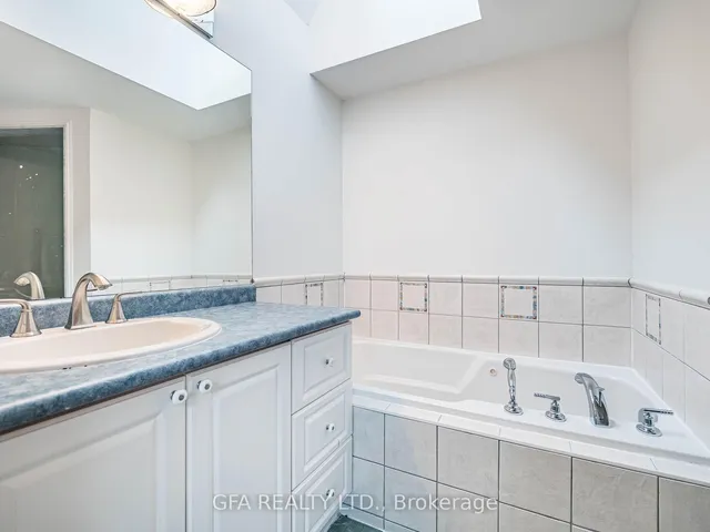 Additional image 21 of 423 Manor Rd