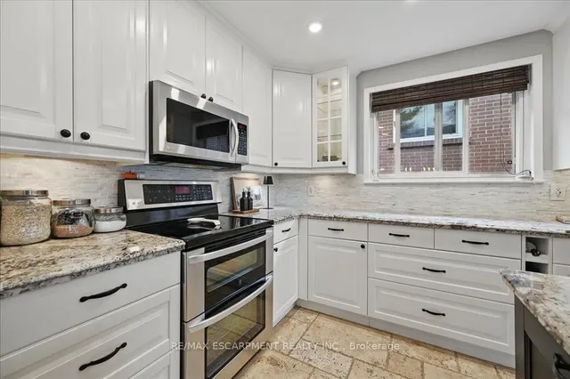 Additional image 16 of 747 MULLIN Way