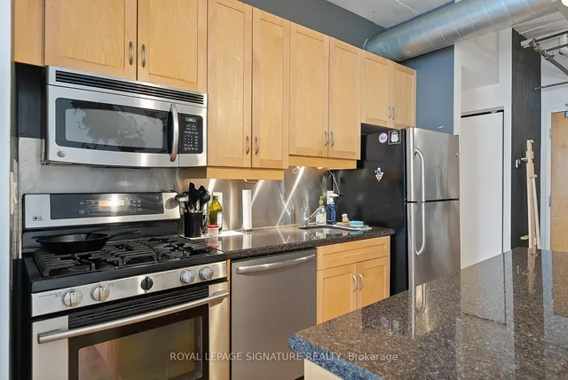 Additional image 7 of 32 Stewart St Unit 405
