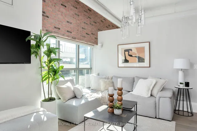 Additional image 12 of 2 Fieldway Rd Unit 209