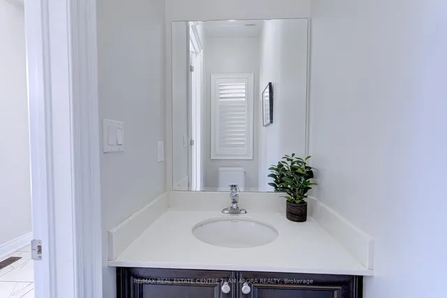 Additional image 46 of 79 Longevity Rd