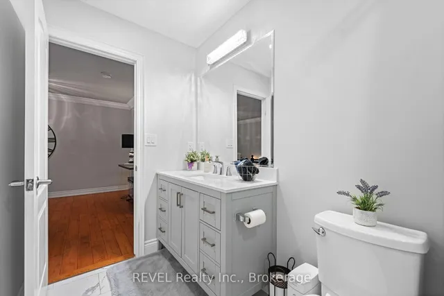 Additional image 28 of 31 Sunvale Pl Unit 20