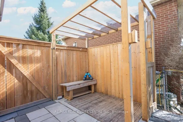 Additional image 13 of 656 Meadow Lane