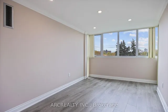 Additional image 27 of 90 Fisherville Rd Unit 304