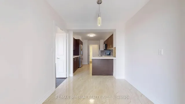 Additional image 21 of 18 Hollywood Ave Unit 603