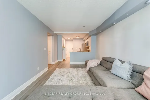 Additional image 8 of 2121 Lakeshore Blvd Unit 816