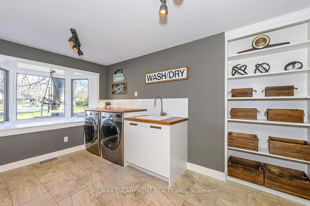 Additional image 34 of 585 Deborah Cres