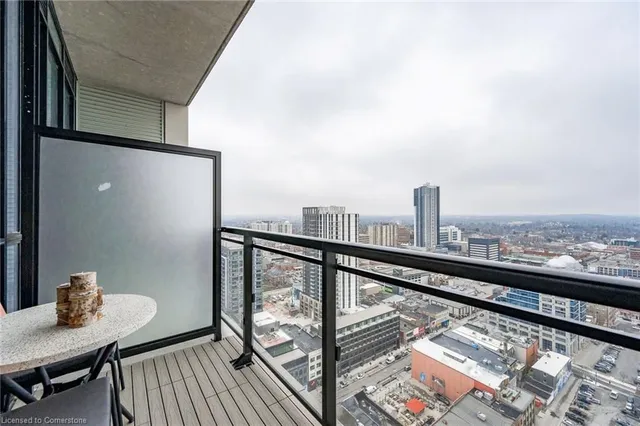 Additional image 34 of 60 Charles St Unit 2904