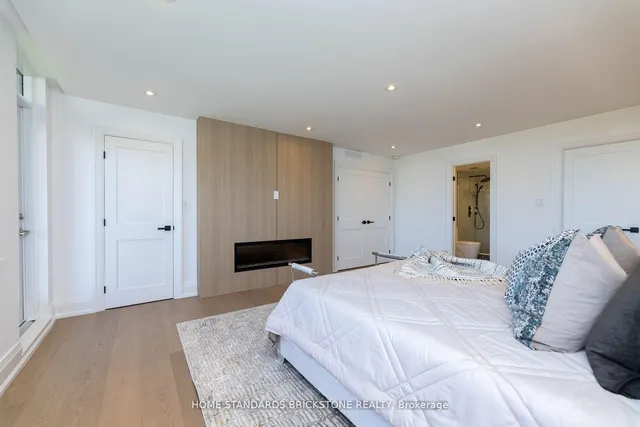 Additional image 21 of 66 Collier St Unit 9D