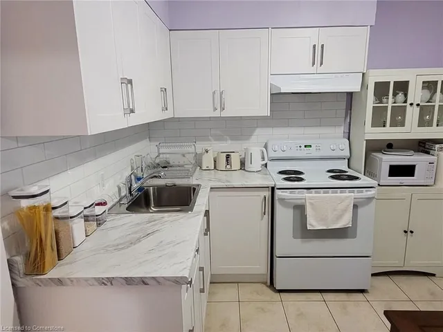 Additional image 9 of 2 Craigroyston Rd