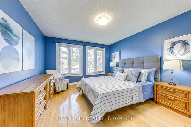 Additional image 36 of 1012 Glenbrook Ave