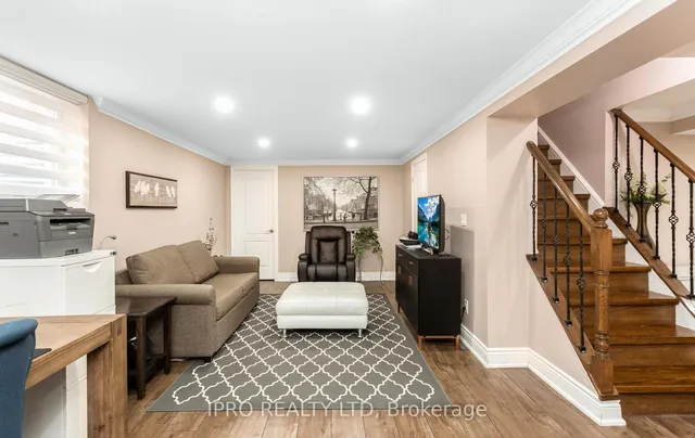 Additional image 36 of 77 Milford Cres