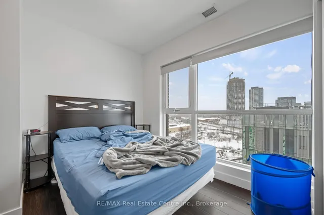 Additional image 9 of 1 Victoria St Unit 1202