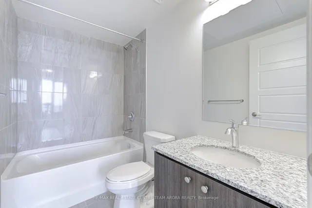 Additional image 19 of 1415 Dundas St Unit 415