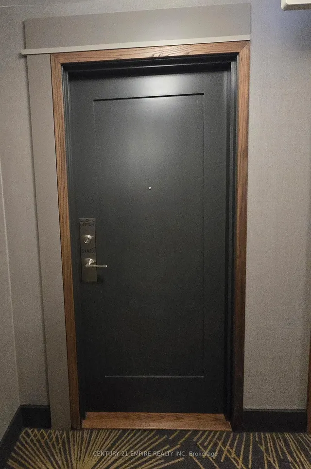 Additional image 4 of 5025 Four Springs Ave Unit 2007