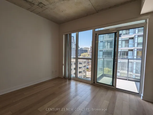 Additional image 8 of 210 Simcoe St Unit 613