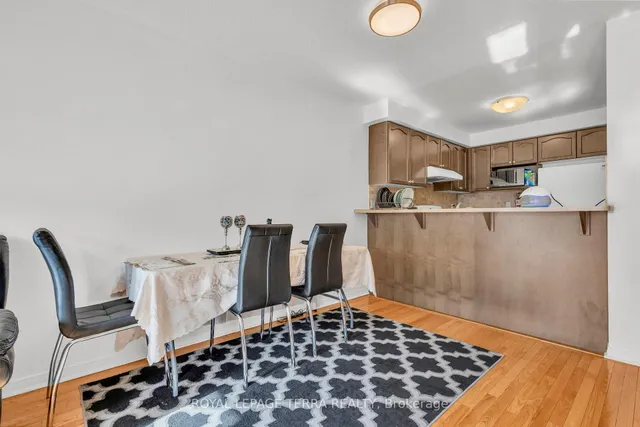 Additional image 15 of 27 Brucewood Rd Unit 105