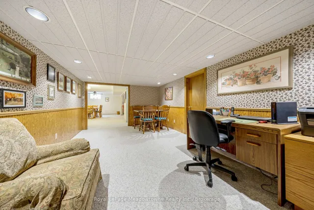 Additional image 32 of 391 Highside Dr