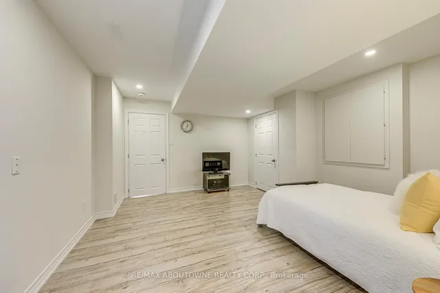 Additional image 44 of 127 Mcknight Ave