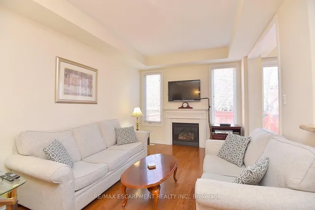 Additional image 12 of 4194 Rawlins Common