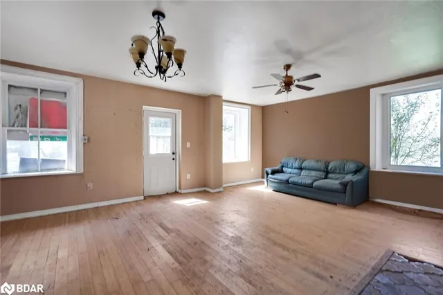 Additional image 12 of 9414 First Line Nassagweya