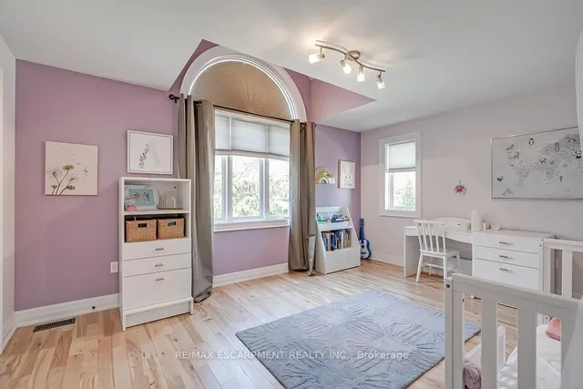 Additional image 30 of 246 Pomona Ave