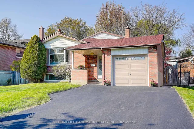 74 Invergordon Ave