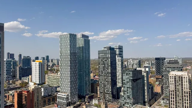 Additional image 36 of 197 Yonge St Unit 3202