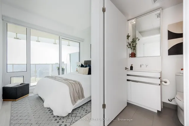 Additional image 23 of 197 Yonge St Unit 3909