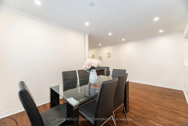 Additional image 8 of 1322 Mowat Lane