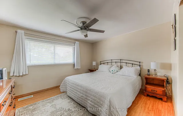 Additional image 17 of 590 Manchester Rd