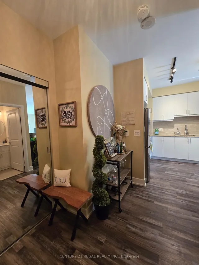 Additional image 3 of 2 Eva Rd Unit 229