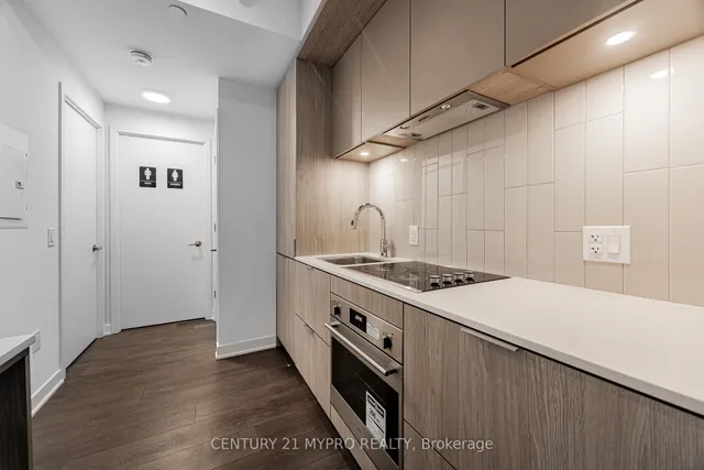 Additional image 13 of 130 River St Unit 807