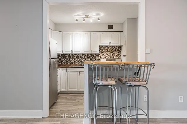 Additional image 12 of 975 Warwick Crt Unit 1410