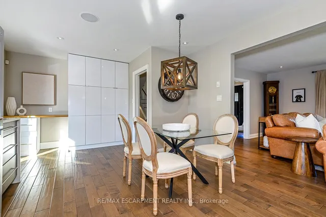 Additional image 21 of 585 Deborah Cres