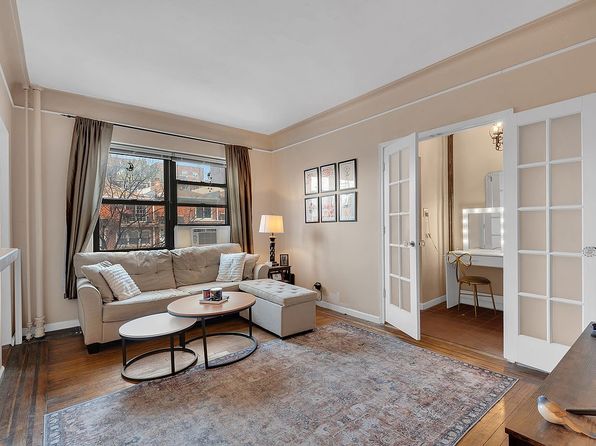 130 Bay Ridge Pkwy APT 2B, Brooklyn, NY 11209