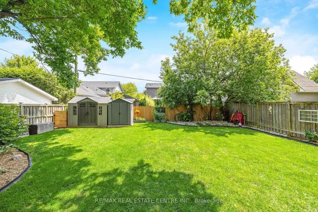 Additional image 45 of 390 Woodward Ave