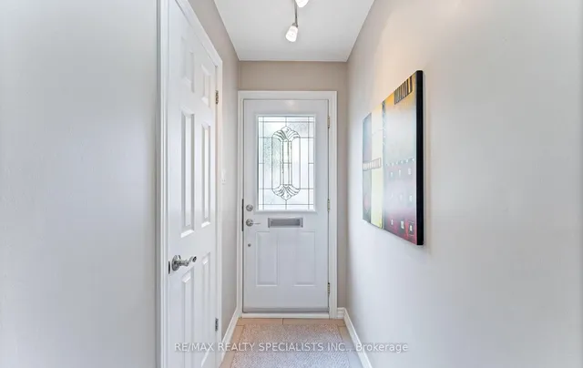 Additional image 4 of 93 Collins Cres
