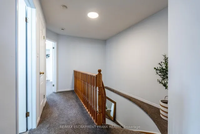 Additional image 26 of 83 Foxborough Dr