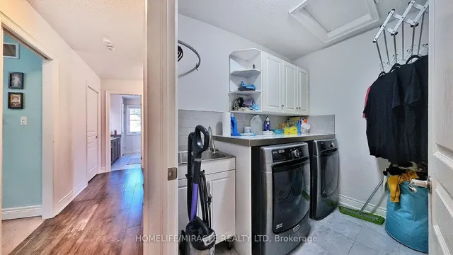 Additional image 42 of 117 Eaglecrest St