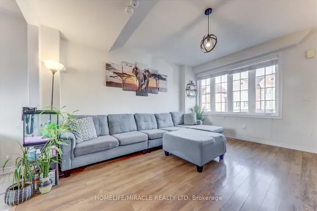 Additional image 11 of 36 Sprucewood Rd