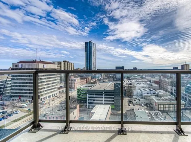 Additional image 13 of 55 Duke St Unit 2405