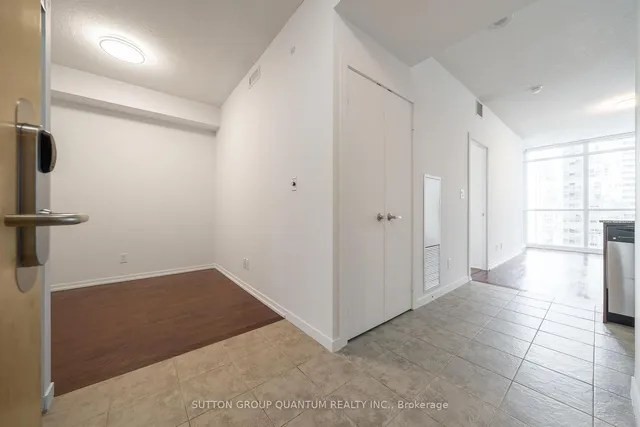 Additional image 2 of 65 Bremner Blvd Unit 2601